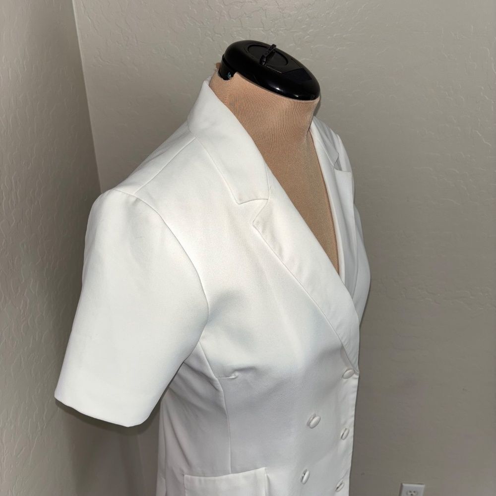 Amanda Uprichard White Mini Dress Elegant and Chic - Picture 16 of 16
